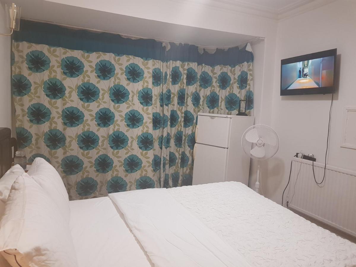 Family Lodge, Princess Lodge, Executive Lodge, Master'S Lodge 일포드 외부 사진